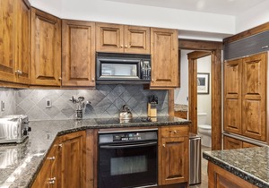 Outpost: Grand View 5130 - Air Conditioned!