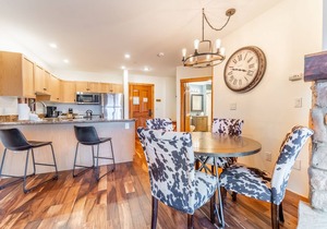 Overlooks Keystone Base Area, Short Walk to Lifts; Private Balcony with Views