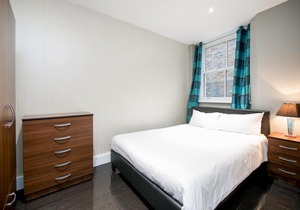 OYO Home Liverpool Street 2 Bedroom