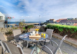 Pegasus Cottage - Three Bedroom House, Sleeps 6