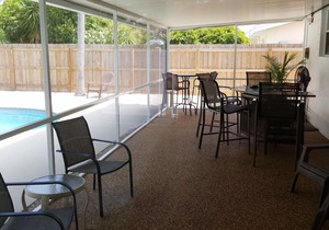 Pet Friendly.Walk to Pass-a-Grille Beach from Vina Del Mar private pool home