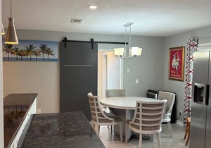 Piece of Paradise Pensacola Bch 4BD 3BA Home Sleeps 8 4. 3 min walk to the Gulf