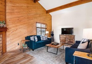 Pines 4043