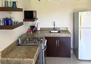 Progreso East, 1 block from Sea, with pool views