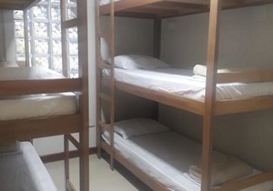 Quarto para 6 pessoas 1 - Village Hostel