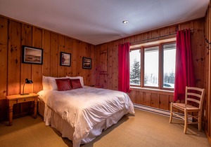 RCNT Chalets / Scandinave 5 bedroom Chalet with private spa