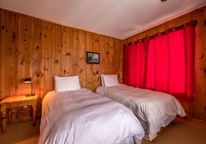 RCNT Chalets / Scandinave 5 bedroom Chalet with private spa
