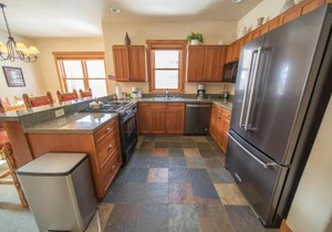 Red Hawk Townhomes 2342 by SummitCove Lodging in Colorado