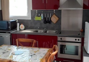 Ref 499 - Small quiet corner in a *** star residence