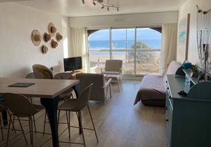 Renovated beachfront apartment in Les Sables d'Olonne