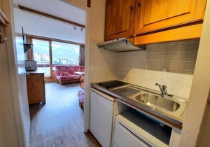 Resort center, 4th floor, balcony, tv, 24m², Les Menuires