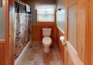 Rough Cut Lodge - Suite 3