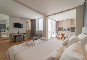 SÉ Inn Suites