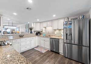 SD 508: Beachfront Boho - Indulge in Sunset Serenity with Gulf Views!
