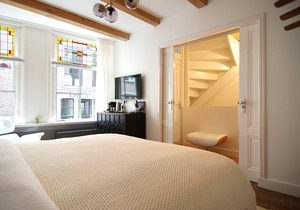 Signature Suite in the Picturesque Canal District