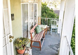 SILVERLAKE HILLS ENTIRE HOUSE WITH GARDEN & VIEWS WALK TO EVERYTHING & PARKING