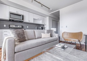 Sleek Bellevue 1BR w/BBQ, Gym, W/D, near Spring District, by Blueground