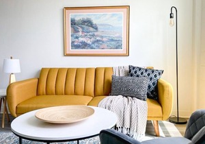 Sleepover: Bright 1BD/1BA + Gym - Downtown Cincinnati