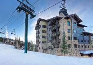 Slopeside Studio Condo in Empire Pass with Mountain Views, On-Site Hot Tub