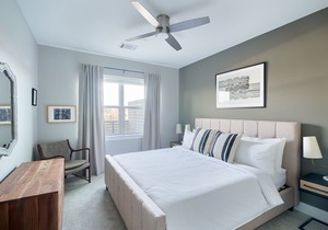 Sonder | The Belcourt | Airy 1BR