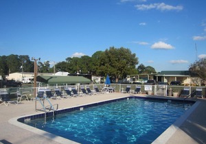 Southern Palms Park Model 13