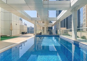 Spacious 3BR Loft in Downtown Dubai