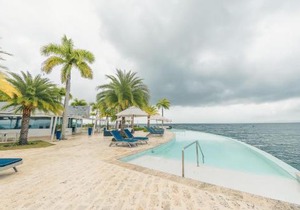 Spacious Apartment at Puerto Bahia B2 with balcony