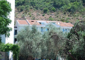 Spacious apartment on the Budva Riviera, 350 metres from a beautiful beach