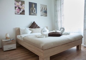 Spacious Prague View Apartment
