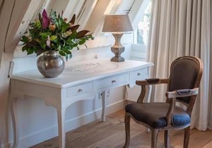 Spectacular Amsterdam Canal 4 Bedroom House 7 Guests