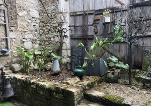 Spectacular Surroundings Spectacular Location a 550+ yr old VillageHome in Eymet