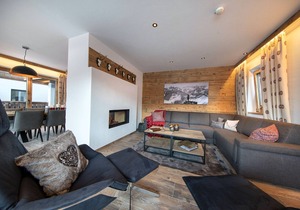 Splendid Chalet in Neukirchen near Wildkogel Ski Arena