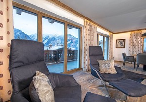 Splendid Chalet in Neukirchen near Wildkogel Ski Arena
