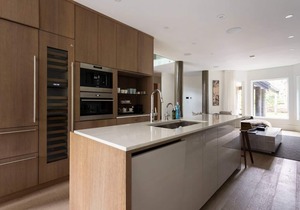 Stellar Jay Chalet | Modern, Golf Course, 4 min drive to Village