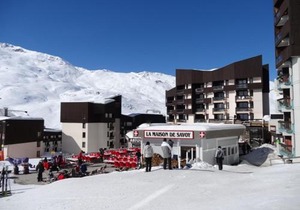 Studio 3 pers, ski aux pieds, balcon & cuisine équipée - FR-1-178-349