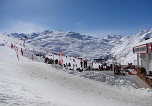 Studio 3 pers, ski aux pieds, balcon & cuisine équipée - FR-1-178-349