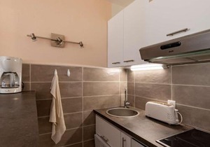 Studio 6 pers. avec balcon et accès direct aux pistes à Eaux-Bonnes - FR-1-400-6