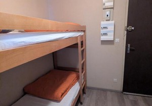 Studio Cabine 4 pers au pied des pistes avec balcon - FR-1-557-13