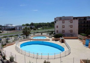 Studio climatisé, piscine et parking à 650M de la plage - FR-1-307-88