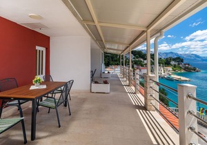 Studio flat near beach Mimice, Omiš (AS-18149-a)