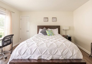 Studio Suite -5 Min to Downtown!