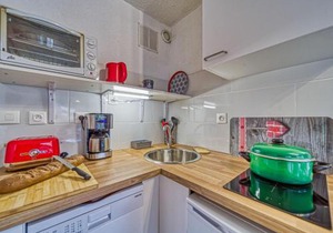 Studio Vostok Zodiaque-84 by Interhome