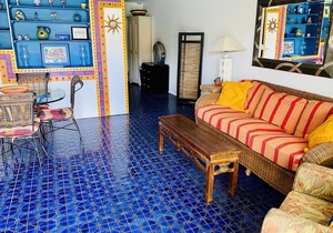 Studio - Walking distance to Sapphire Beach, has Generator