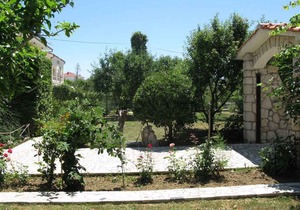 Studio with terrace and air conditioning