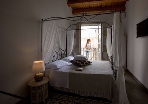 Suite 7 Deluxe