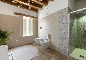 Suite 8 Deluxe