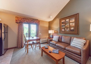 Suites at Silver Tree: A313 Studio & Loft Lake View