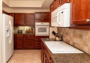 Sunset Overlook | Refreshed Waterway Retreat with Resort Access