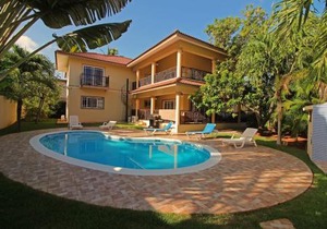 Super Spacious 4BR 4 5BA Villa w pool in Sosua