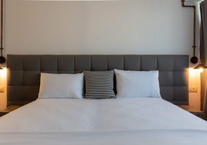 Superb Industrial Style Lodge 6A